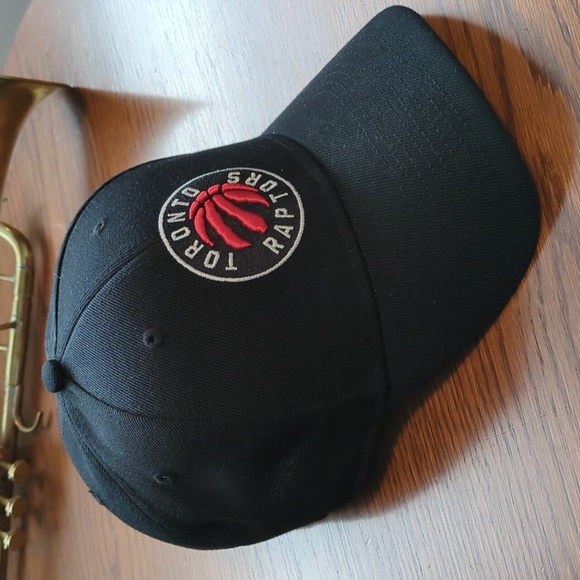 47 Other - Toronto Raptors Cap 47 brand MVP OSFA mens